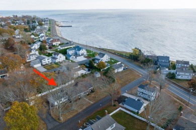 Beach Home Sale Pending in Old Saybrook, Connecticut