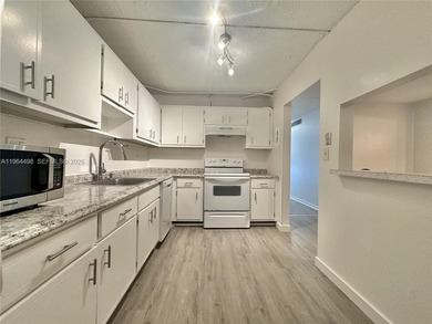 Beach Condo For Sale in North Miami, Florida