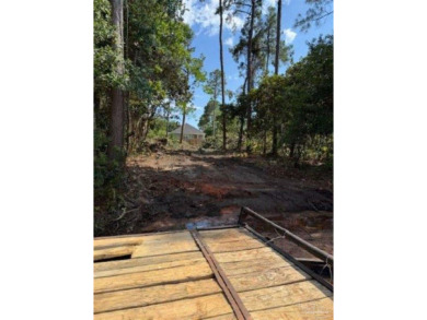 Beach Lot For Sale in Gulf Breeze, Florida