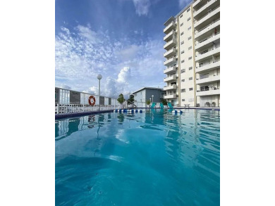 Beach Condo For Sale in North Bay Village, Florida
