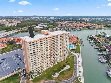 Beach Condo For Sale in St. Petersburg, Florida