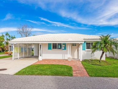 Beach Home For Sale in Longboat Key, Florida