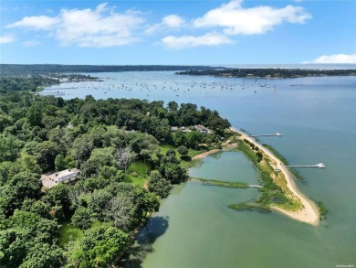 Beach Home For Sale in Oyster Bay Cove, New York