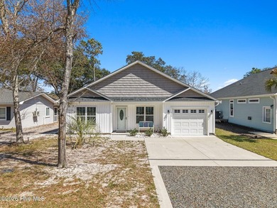 Beach Home For Sale in Oak Island, North Carolina
