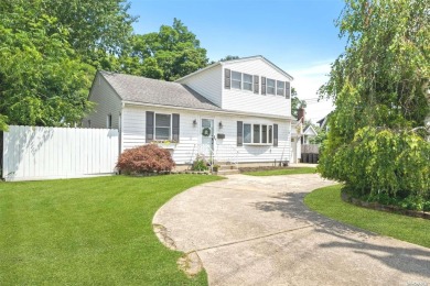 Beach Home Sale Pending in Islip, New York