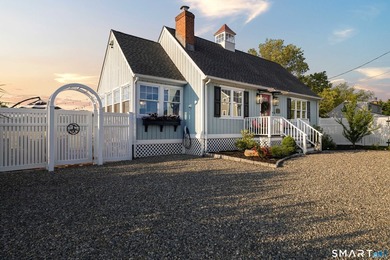 Beach Home Sale Pending in Old Saybrook, Connecticut