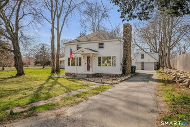 Beach Home Active Under Contract in Waterford, Connecticut