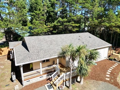 Beach Home For Sale in Florence, Oregon