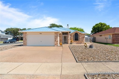 Beach Home Sale Pending in Corpus Christi, Texas