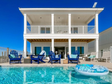 Beach Home For Sale in Gulf Shores, Alabama