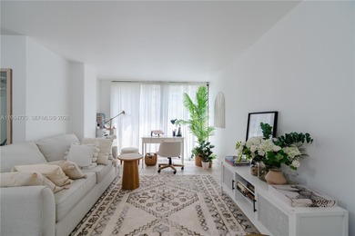 Beach Condo For Sale in Sunny Isles Beach, Florida