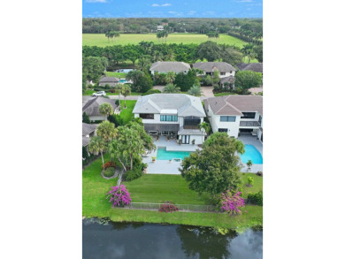 Beach Home For Sale in Wellington, Florida