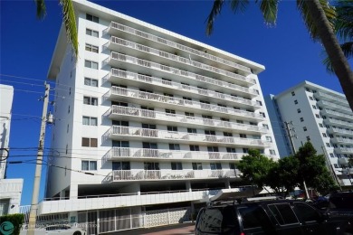 Beach Condo For Sale in Miami Beach, Florida