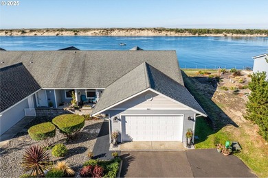 Beach Home For Sale in Florence, Oregon