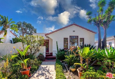 Beach Home For Sale in Santa Monica, California