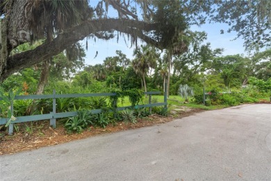 Beach Lot For Sale in Sarasota, Florida