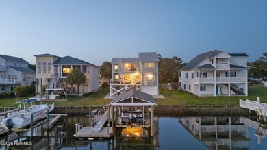Beach Home For Sale in Oak Island, North Carolina