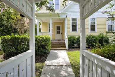 Beach Townhome/Townhouse For Sale in Carolina Beach, North Carolina