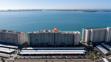 Beach Condo Sale Pending in Gulfport, Florida