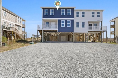 Beach Townhome/Townhouse For Sale in North Topsail Beach, North Carolina