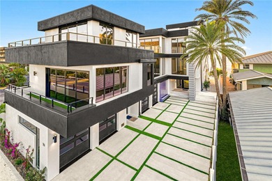 Beach Home For Sale in Indian Rocks Beach, Florida