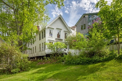 Beach Home For Sale in Northport, Maine