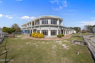 Beach Condo For Sale in New Bern, North Carolina
