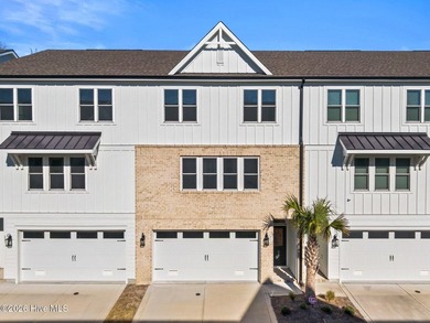 Beach Townhome/Townhouse For Sale in Wilmington, North Carolina