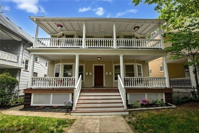 Beach Home For Sale in Lakewood, Ohio