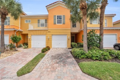 Beach Townhome/Townhouse For Sale in Fort Myers, Florida