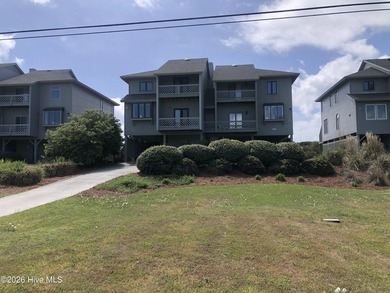 Beach Home Active Under Contract in Emerald Isle, North Carolina