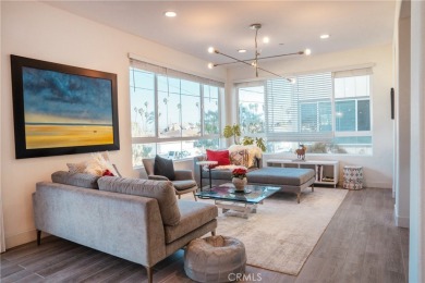 Beach Home Sale Pending in San Pedro, California