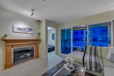 Beach Condo For Sale in Vancouver, 