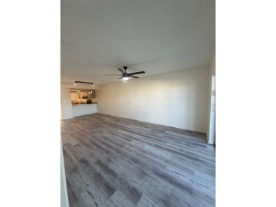 Beach Condo For Sale in Fort Walton Beach, Florida