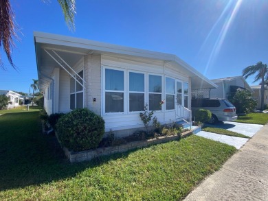 Beach Home For Sale in Clearwater, Florida