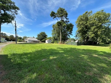 Beach Lot For Sale in Chincoteague Island, Virginia