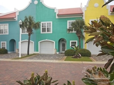 Beach Townhome/Townhouse For Sale in Pensacola, Florida