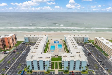 Beach Condo For Sale in New Smyrna Beach, Florida