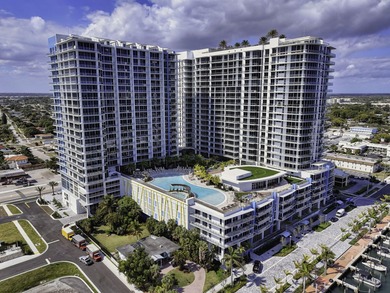 Beach Condo For Sale in Lake Park, Florida