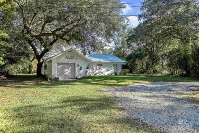 Beach Home For Sale in Fairhope, Alabama