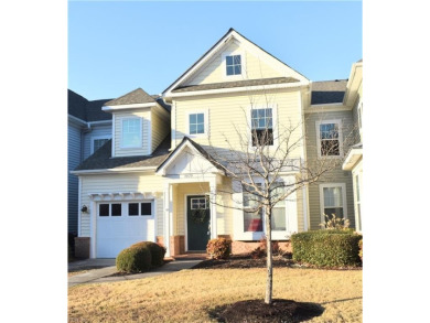 Beach Townhome/Townhouse For Sale in Norfolk, Virginia