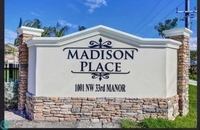 Beach Townhome/Townhouse For Sale in Pompano Beach, Florida