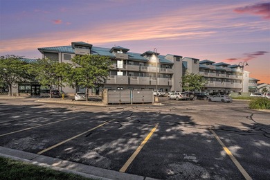 Beach Condo For Sale in Grand Haven, Michigan