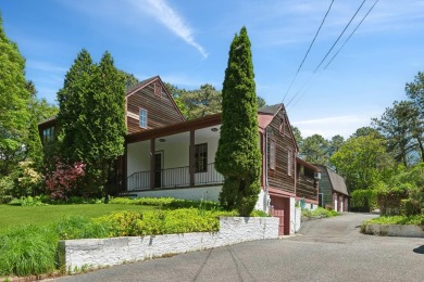 Beach Home For Sale in Southampton, New York