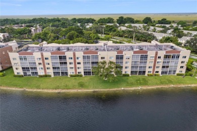 Beach Condo Sale Pending in Tamarac, Florida