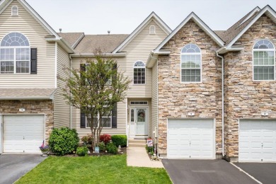 Beach Condo Sale Pending in Kings Park, New York