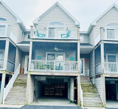 Beach Townhome/Townhouse For Sale in Chincoteague Island, Virginia