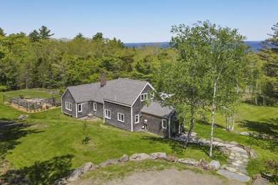 Beach Home For Sale in Camden, Maine