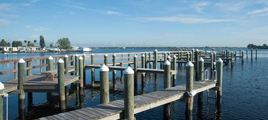 Beach Home For Sale in Bradenton, Florida