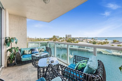 Beach Condo For Sale in Riviera Beach, Florida